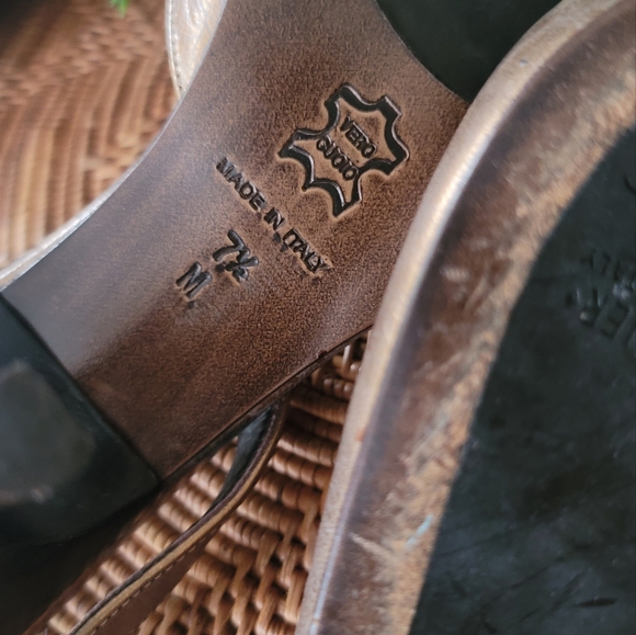 Vintage "couture" distressed "Donald Pliner" 7 1/2 M - Picture 5 of 11